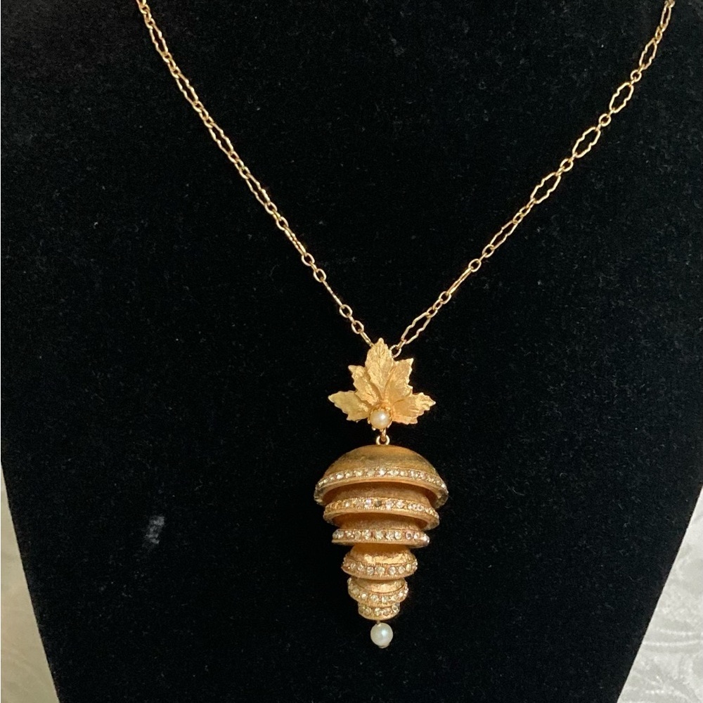 1950’s Vendome gold-tone bell dangle pendant with matching clip-on earrings.